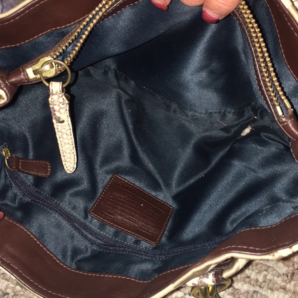 Coach Purse - Picture 7 of 8